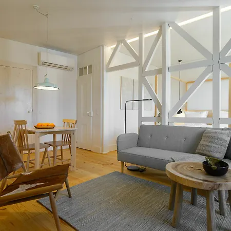 Dona Graca Apartment