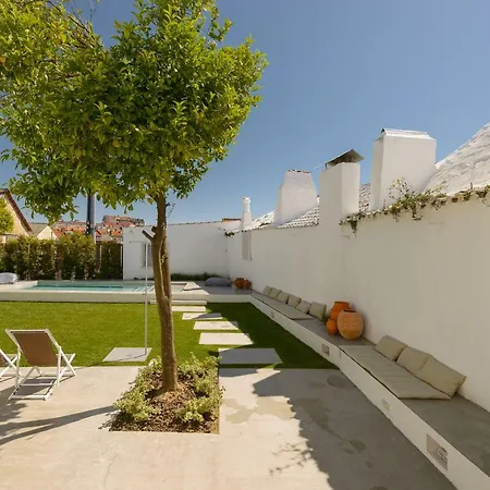 Apartment Dona Graca *